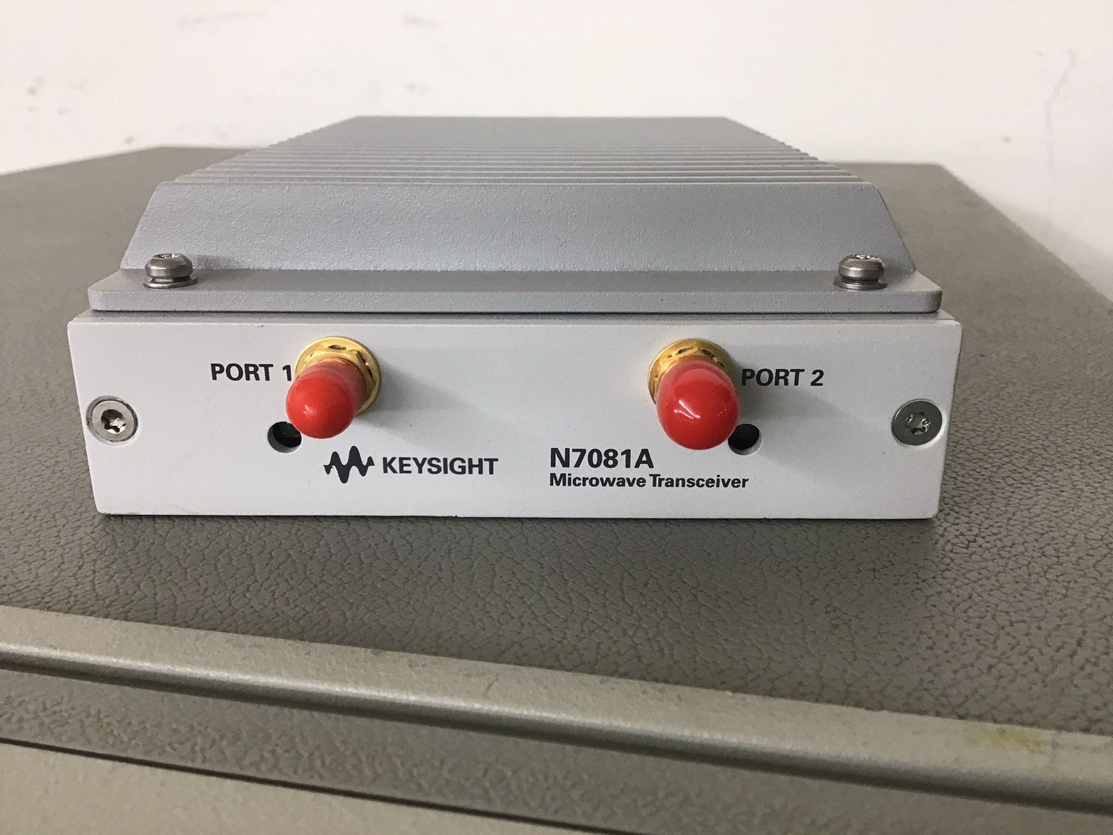 Keysight N7081A Micro VNA Vector Network Analyzer Agilent HP 100 kHz-7 GHz