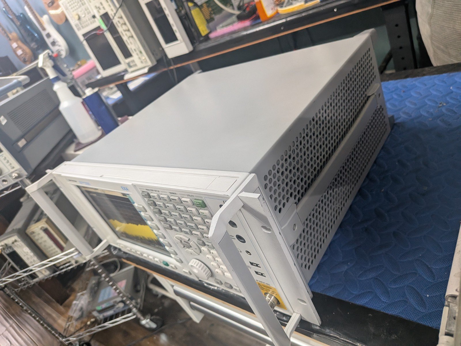 Keysight N9010A/N9020A EXA 26.5 GHz Signal Spectrum Analyzer - Image 3