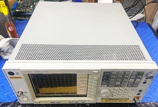 Agilent E4440A 26.5 GHz Spectrum Analyzer with Phase Noise Calibration and Data - Image 5